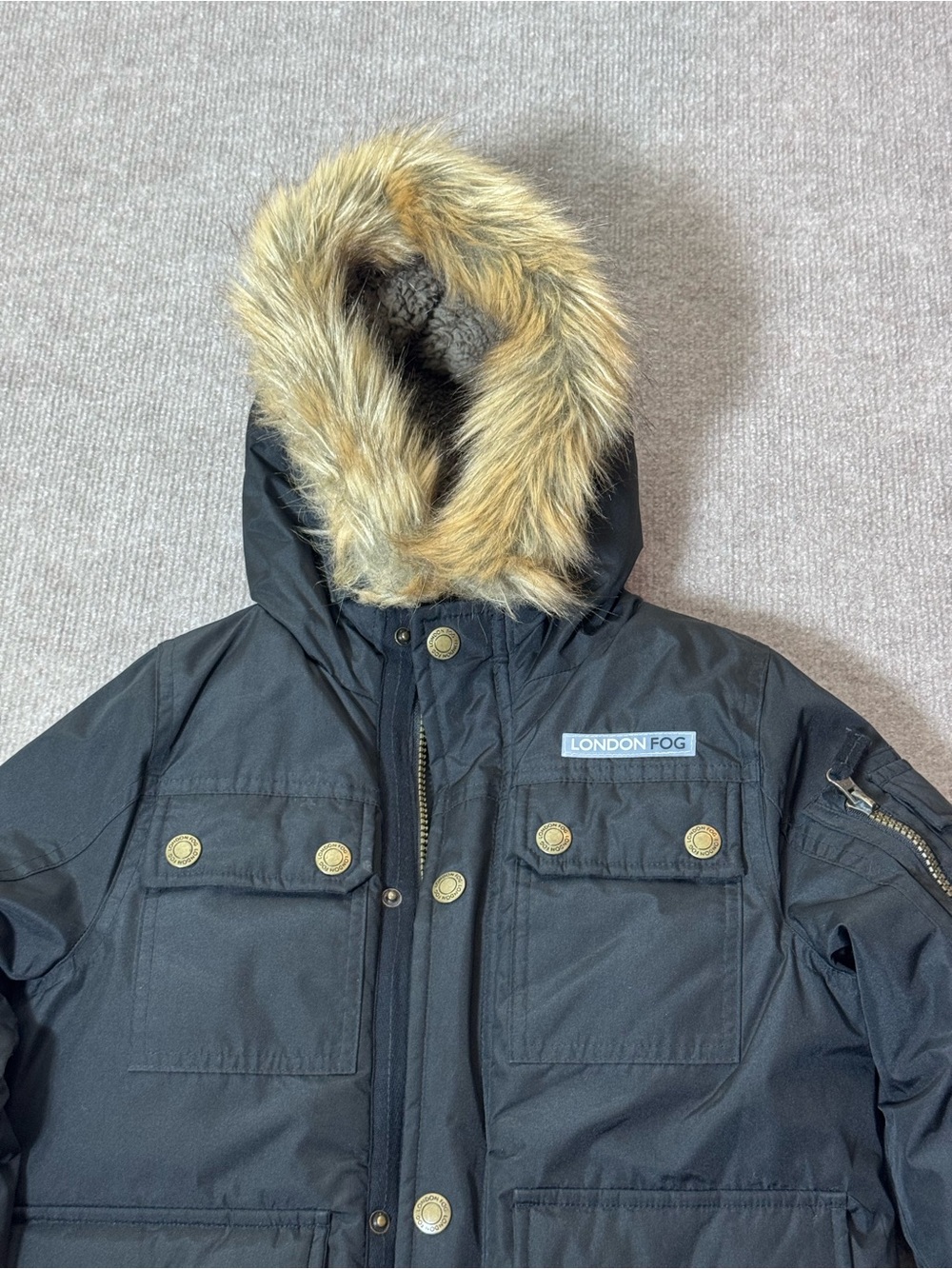 London Fog Kids Black Quilted Hooded Puffer Jacket with Faux Fur Trim M (5-6) - Picture 3 of 9